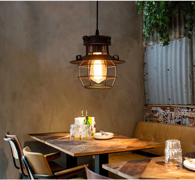 Lustre industriel noir - Danton