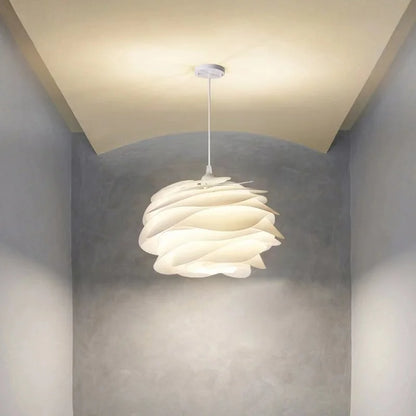 Suspension blanche design pétales de fleurs - Floréa