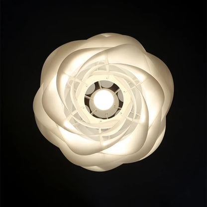Suspension blanche design pétales de fleurs - Floréa